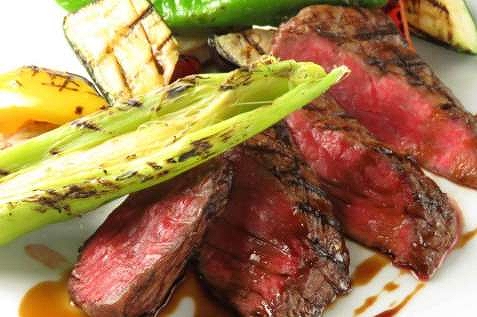 『Bistro Buzz 赤坂』のステーキ