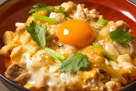 「難波 鳥幸」の「八ヶ岳玉子の親子丼」