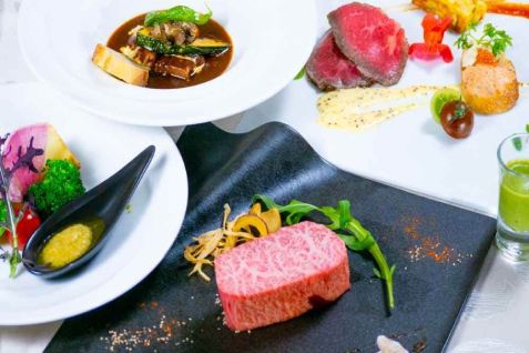 「KOBE BEEF LENTAMENTE」の料理例