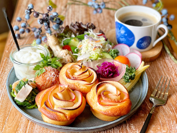 薔薇のりんごケーキのレシピ