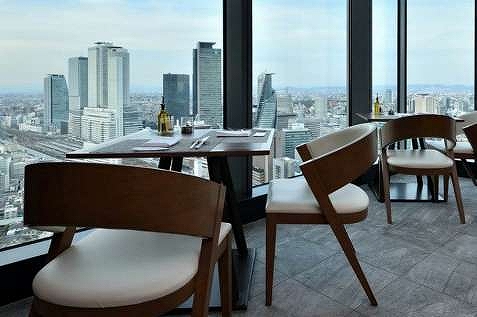 『Sky Dining 天空』の店内