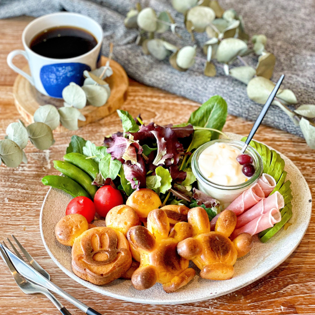 「余ったみかんを使って、ちょっと珍しいみかんケーキの朝食」レシピ