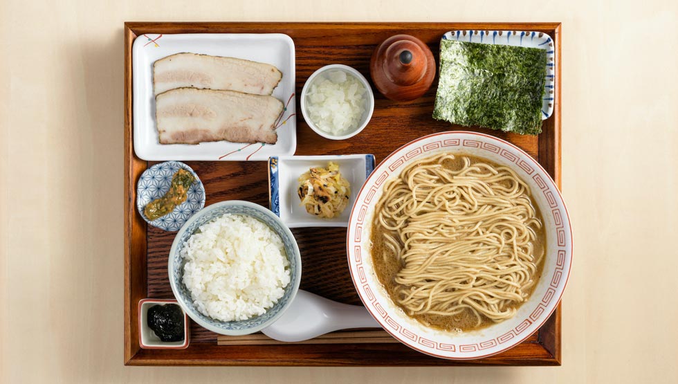 「炭火焼濃厚中華そば 烏賊（するめいか）」のイメージ