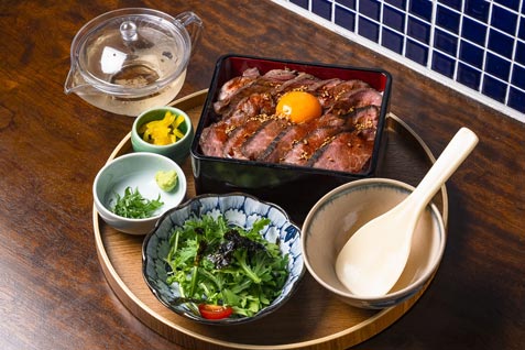 『あなたに会えてよかった。』の「広島県産コシヒカリ越宝玉の海鮮肉まぶし」