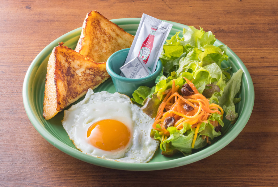 「MM Market & Café(エムエム マーケットアンドカフェ)」の「クラシックフレンチプレート」