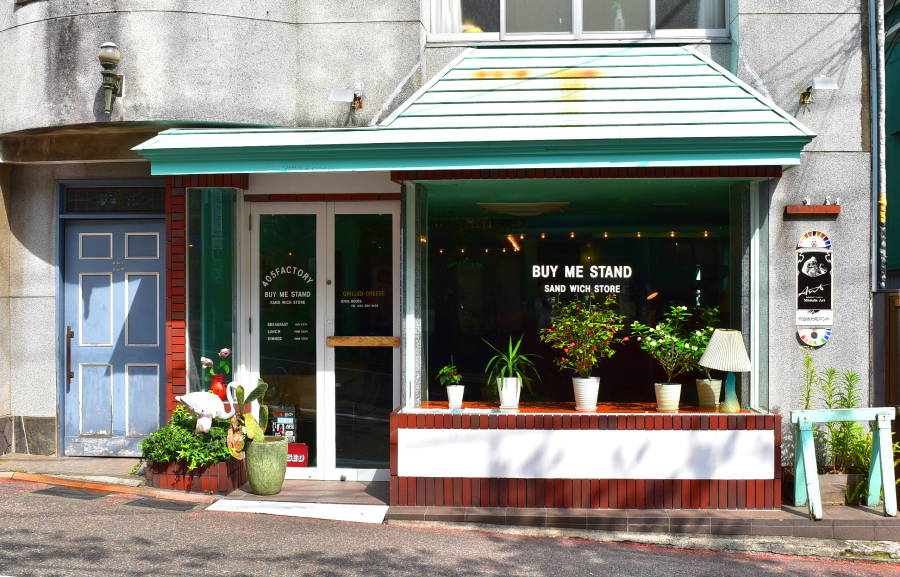 「BUY ME STAND 横浜元町店」