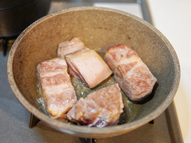 「超」簡単！話題のプルドポークを炊飯器で作るレシピ