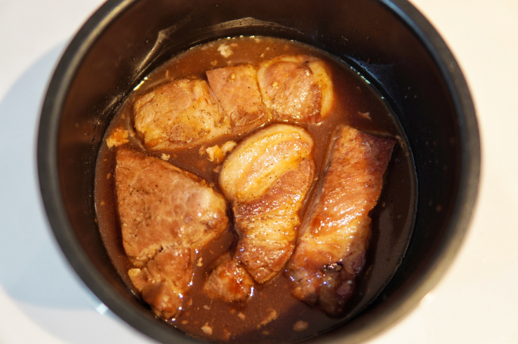 「超」簡単！話題のプルドポークを炊飯器で作るレシピ