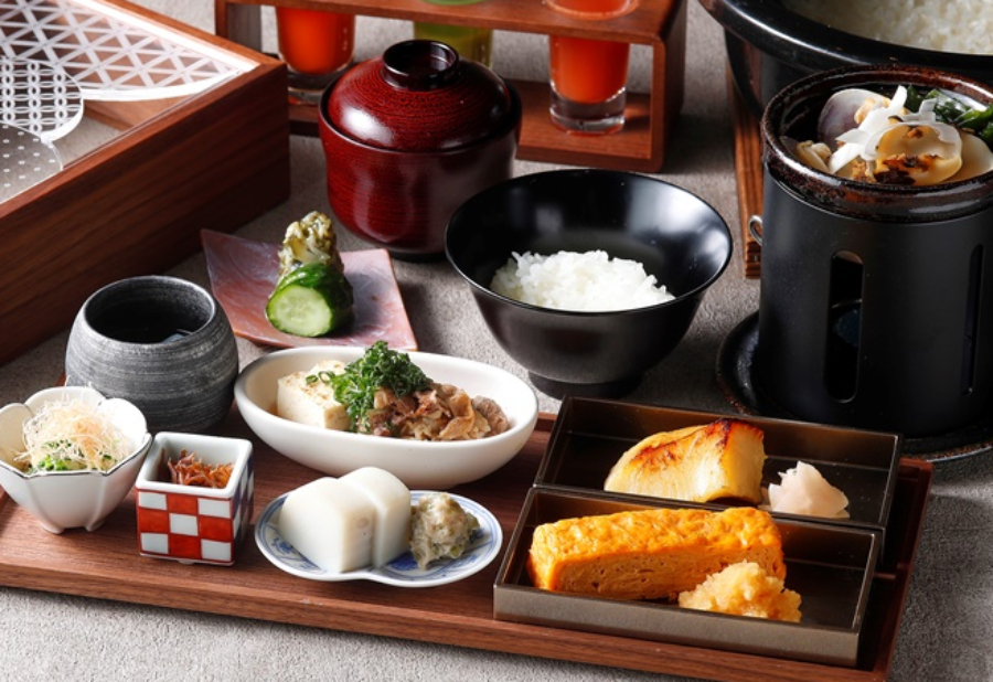 日本料理「濱」、「IN THE ROOM」の和朝食