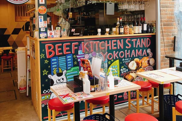 「BEEF KITCHEN STAND 横浜西口一番街店」の店内