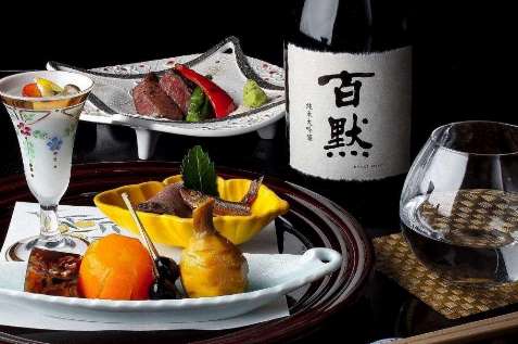 『御影蔵 丸ビル』の料理と日本酒