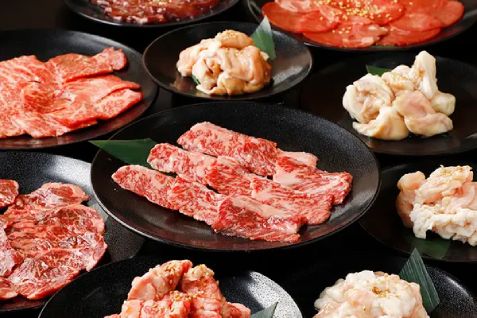 「焼肉ダイニング　食べ飲み放題　ちからや　 横浜鶴屋町店」の料理例