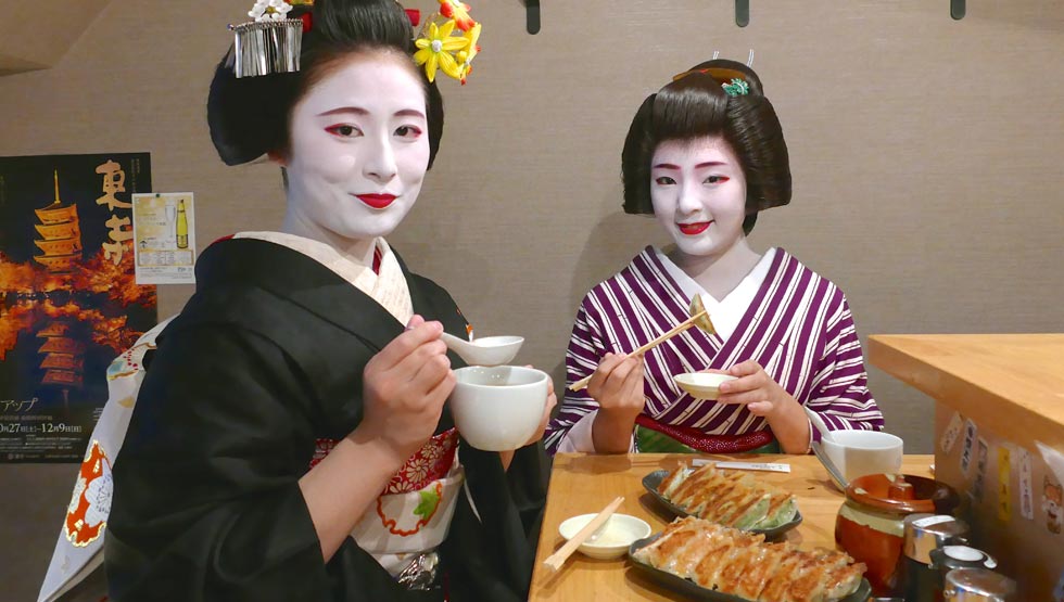 京都・祇園発『餃子歩兵』新宿に10/20オープン！ビブグルマンにも選ばれた餃子専門店