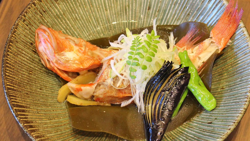 毛蟹鍋や鰤しゃぶを堀りごたつで！ 『北海道 炉端 えぞ羅』 冬の新メニューが登場！