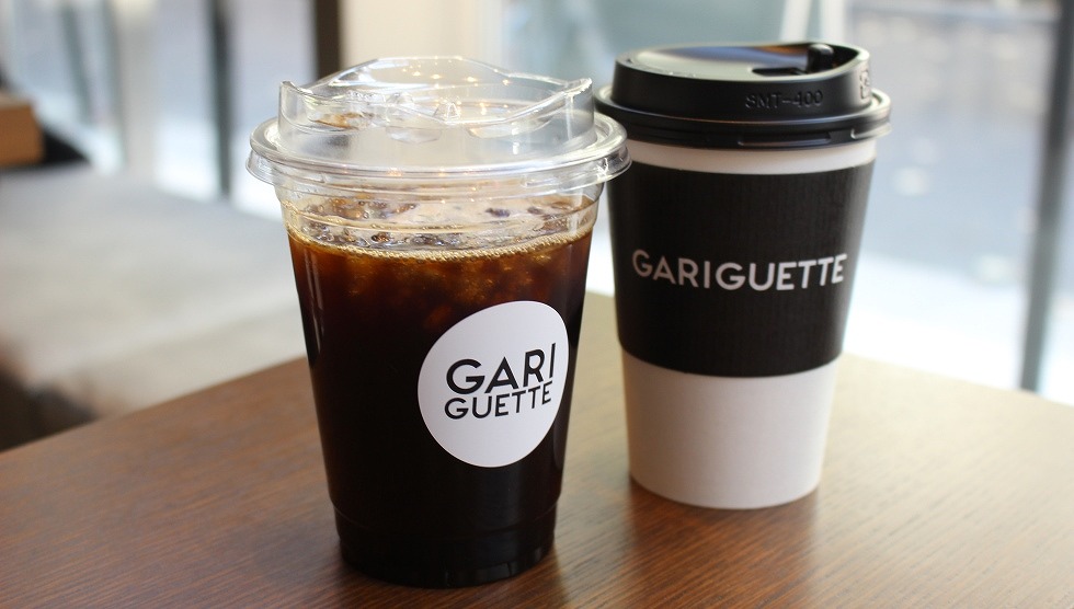 コーヒーとラテ
