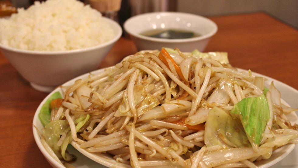 『肉野菜炒め ベジ郎』の「肉野菜炒め」