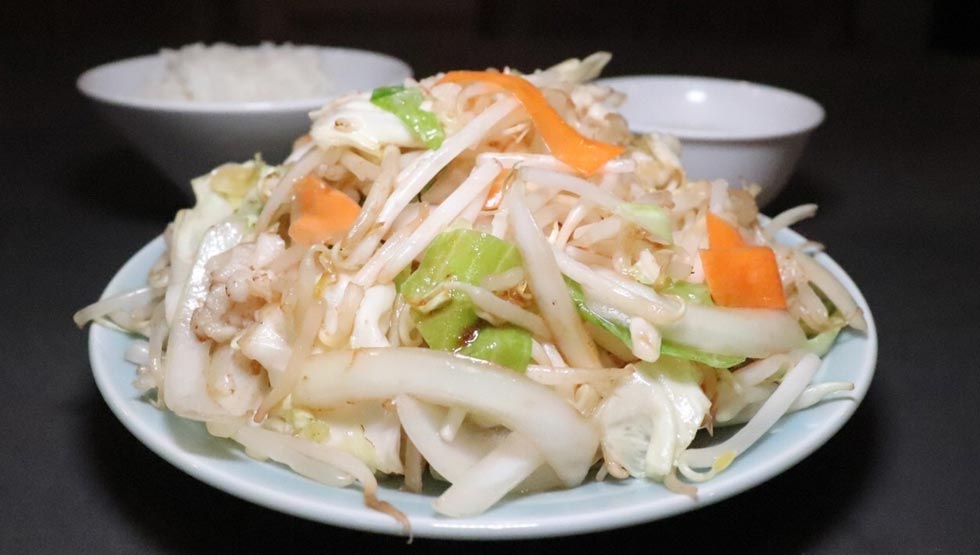 『肉野菜炒め ベジ郎』の「野菜炒め定食」