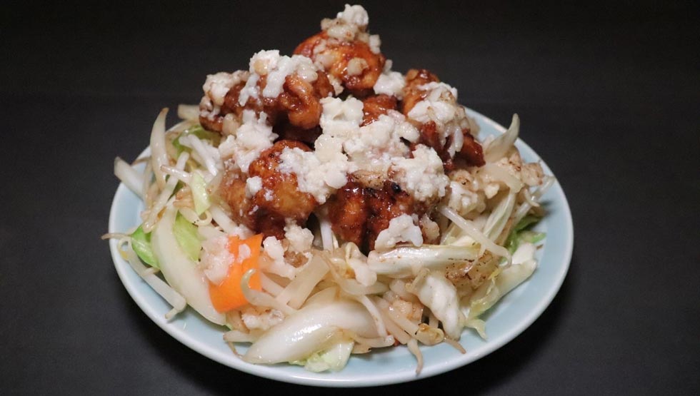 『肉野菜炒め ベジ郎』の「肉野菜炒め」