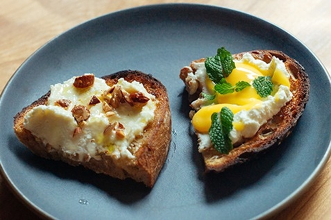 『Parklet Bakery』のトースト