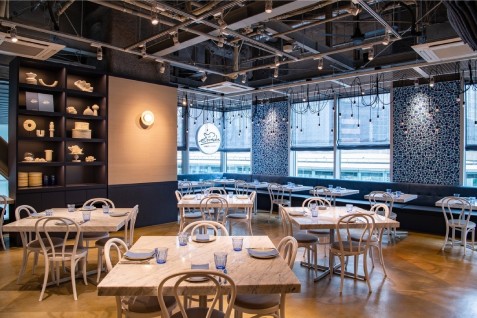 「XIRINGUITO Escriba」の店内