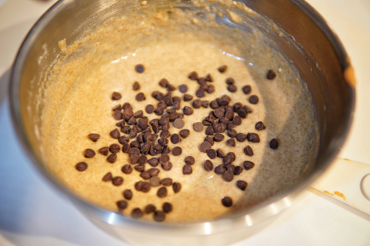 バレンタインに！簡単に作れる「全粒粉とチョコのオイルマフィン」のレシピ