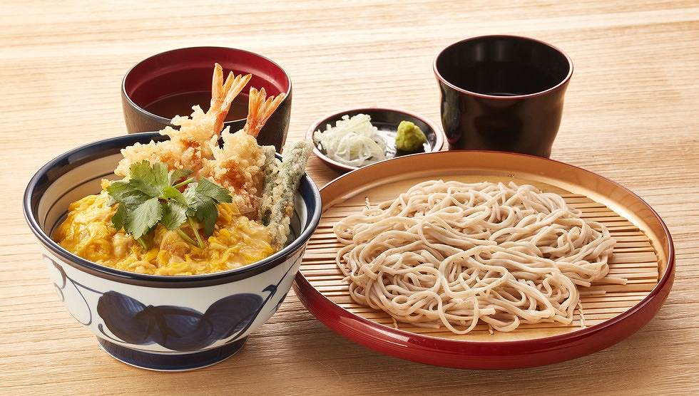 「とろっと玉子の海老天丼サービスセット」