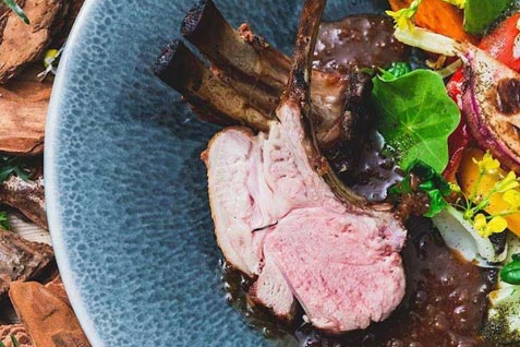 『日比谷パレス』のモダンプロヴァンス料理