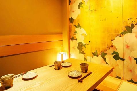 『神楽坂 坂の花』の店内