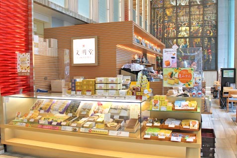 『銀座文明堂』の店頭