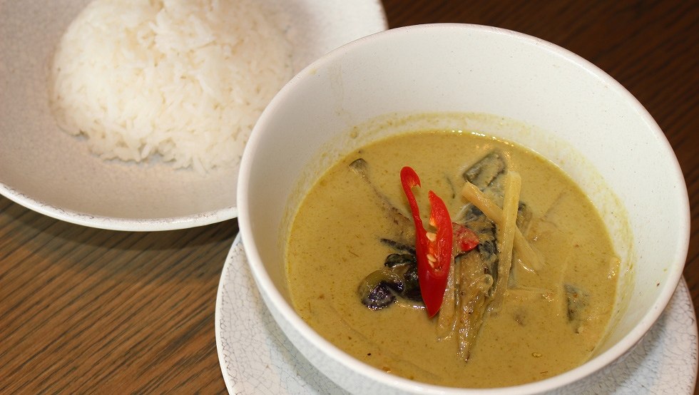 「チキングリーンカレー&ジャスミンライス」