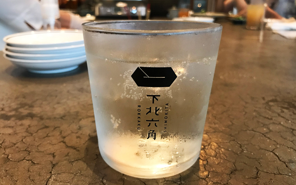 『下北六角』の焼酎ロック