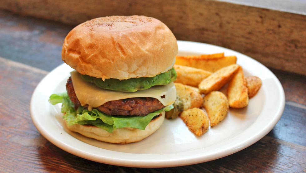 『THE GREAT BURGER』の「THE GREAT PLANT BASED AVOCADO MOZZARELLA BURGER」