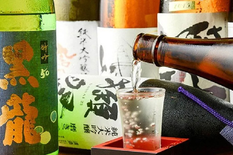 「地酒・ひもの・熟成肉 炭火焼き居酒屋 のたぼうず 下北沢」日本酒イメージ