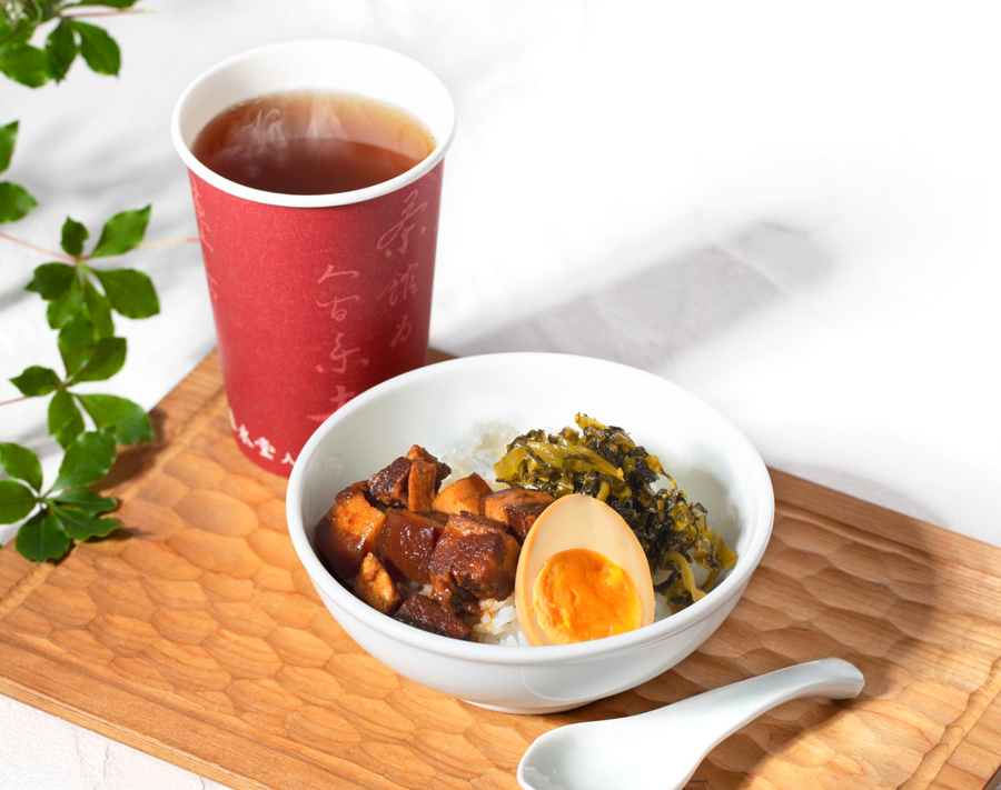 『春水堂(チュンスイタン) 横浜ポルタ店』の「魯肉飯set」