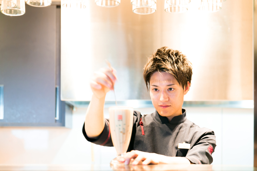 『春水堂(チュンスイタン) 横浜ポルタ店』のお茶マイスター