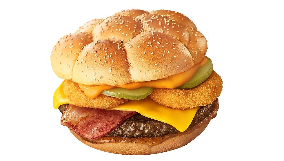 「ワイルドビーフバーガー　オニオンリング＆チーズ」