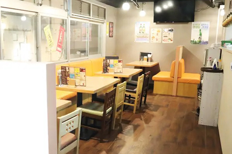 「韓国家庭料理フルハウス」店内イメージ