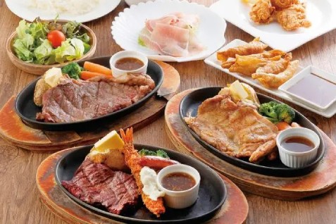 「STEAK Dining ROSSO」の料理例