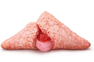 甘酸っぱいイチゴがアクセント！「三角チョコパイ よくばりいちご」11/9より期間限定発売！