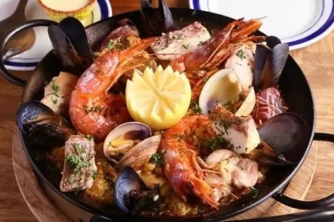 『Gambas Al Ajillo＆Tapas SOL』のパエリア