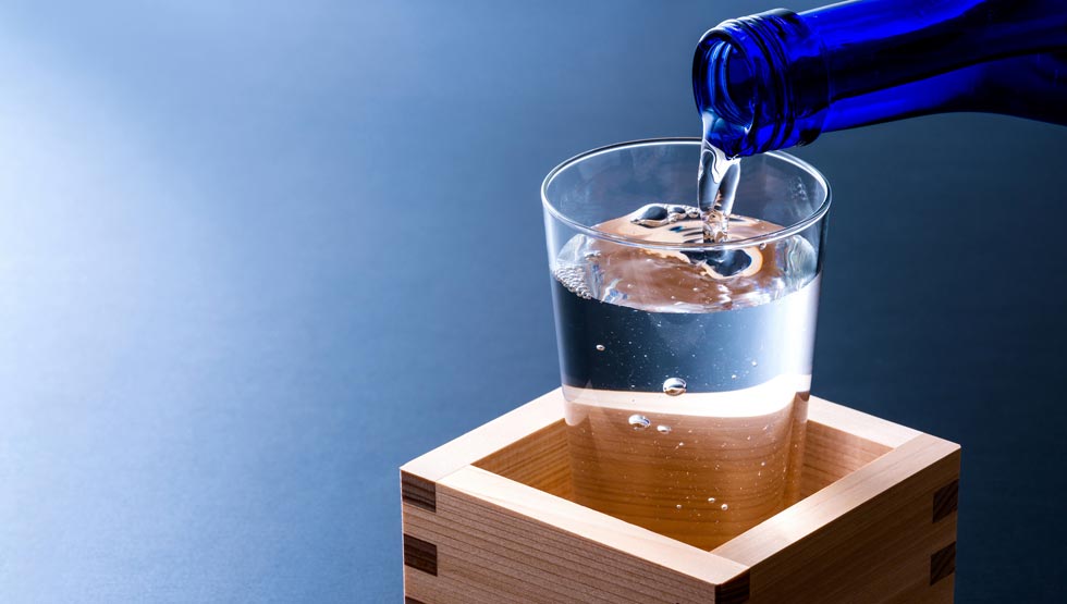 『人類みな饂飩酒場』の日本酒のイメージ