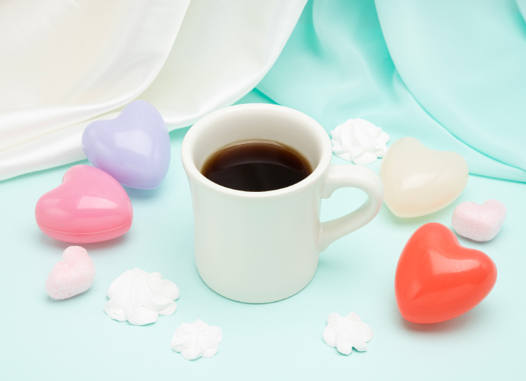 「mofusand × Sanrio characters cafe」のホットティー