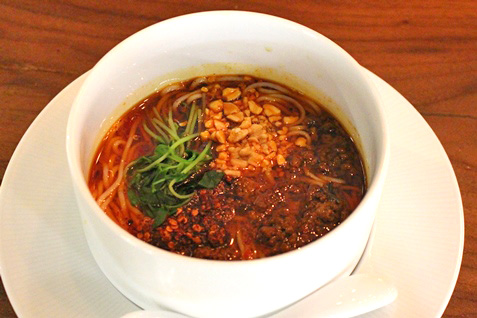 「麻辣風味米線」