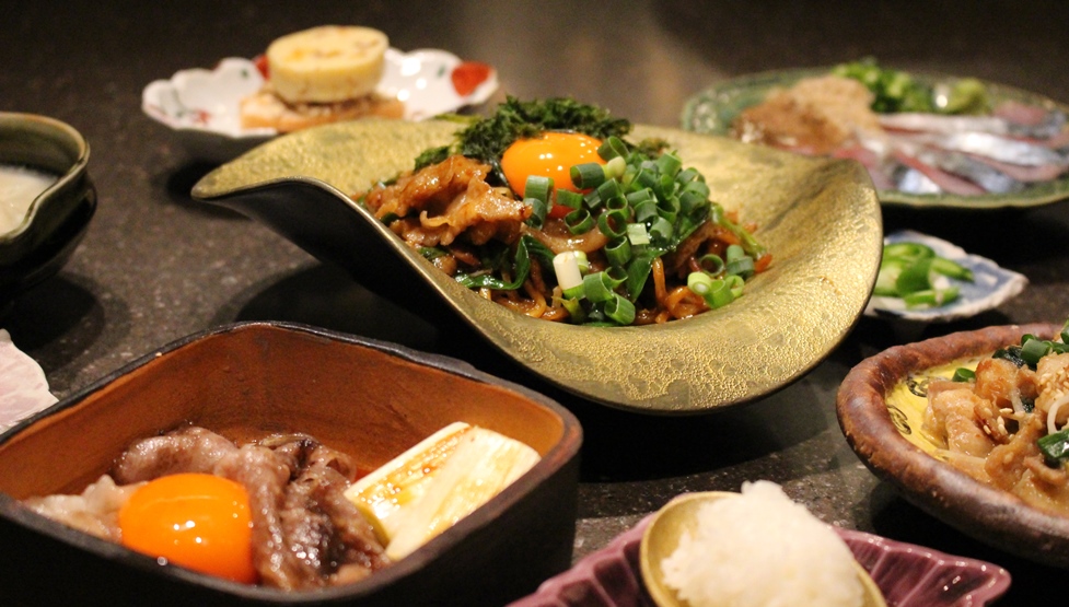 小皿で楽しめる新スタイルの鉄板居酒屋！新宿に『博多小皿鉄板べっぴんしゃん』オープン！