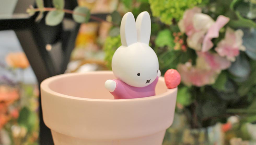 『フラワーミッフィー ジュースガーデン サンシャインシティアルパ店』オープン！ミッフィーのドリンクスタンド誕生