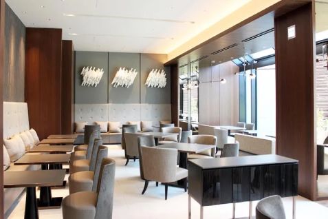 「TRIPLE ONE Singapore ＆ Chinese Cuisine」の店内