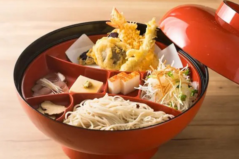 「手打そば十和田 メトロ通り店」料理イメージ