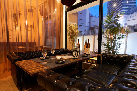 「肉と日本酒 ときどきワイン 船橋ガーデン」店内イメージ