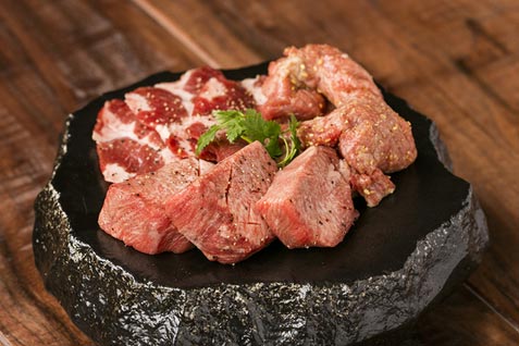 『神楽坂焼肉Kintan』の「30日間熟成KINTAN」