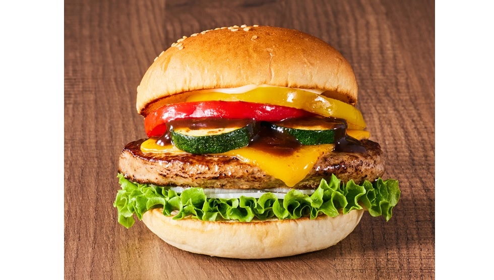 「夏野菜グリルのクラシックチーズバーガー」